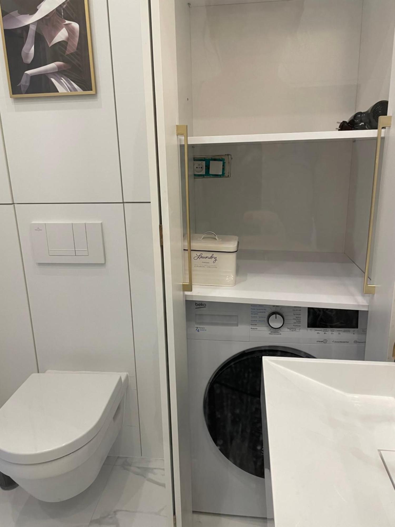 Moon Apartment Торунь Экстерьер фото